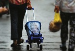 Dịch vụ đi chợ thuê kiếm tiền triệu ngày rét