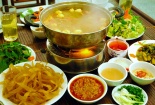 Nước lẩu đun lâu biến chất có thể gây ung thư
