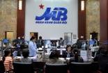 Nhân viên ngân hàng nào có năng suất lao động tốt nhất?
