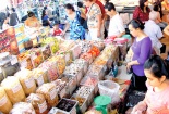 Nguồn cung dồi dào, hàng Tết Ất Mùi ổn giá