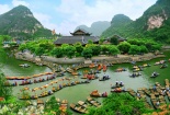 Ninh Bình tổ chức nhiều hoạt động chào mừng Tràng An là di sản 