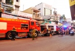 TP. Hồ Chí Minh: Ba em nhỏ thoát chết khi căn nhà bốc cháy lớn