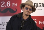 Johnny Deep bị 'quỷ hút máu' Chupacabra tấn công 