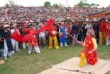 Những huyền bí xung quanh hiện tượng 'mưa rửa đền'