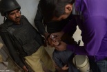 Pakistan bắt gần 500 phụ huynh phản đối tiêm vắc xin bại liệt cho con