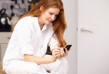 Nguy cơ thoái hóa đốt sống cổ vì nhắn tin quá nhiều