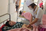 Hơn 100 công nhân bị ngộ độc do ăn canh rau ngót