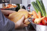 Quan niệm sai lầm về tác dụng bổ mắt của cà rốt 
