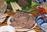 Tại sao sau khi ăn thịt chó không nên uống nước chè?