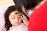 Các mẹo hạ sốt kịp thời cho trẻ em