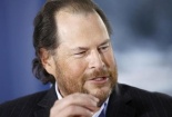 CEO Salesforce: 'Nam nữ phải được trả lương công bằng'