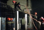 Đà Nẵng: Cháy lớn xưởng lốp ô tô cũ, mùi hôi lan tỏa khắp vùng