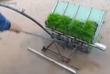 Nông dân Thái Bình chế tạo thành công máy cấy lúa không động cơ