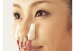 Nguy hại của việc dùng dụng cụ nâng mũi 
