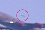 Phát hiện UFO 'vượt mặt' máy bay phản lực Mỹ