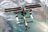 Phát hiện UFO vụt qua Trạm vũ trụ quốc tế với tốc độ 'ánh sáng'