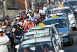 Nói giá xăng giảm, cước vận tải phải giảm là không thỏa đáng!