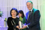 Thủ tướng New Zealand trao tặng giải thưởng New Zealand ASEAN cho bà Mai Kiều Liên