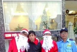 'Hốt bạc' với dịch vụ cho thuê ông già Noel