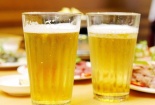 Đọc ít, bia rượu nhiều, đánh đấm gia tăng?