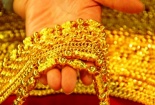 Giá vàng hôm nay 1/1/2016 nhích nhẹ, đô la ổn định