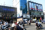 Hàng online, xách tay giá rẻ 'nuốt gọn' hàng trong nước