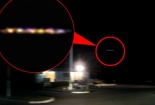 UFO nối đuôi nhau thành chuỗi xuống thăm Trái Đất