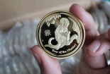 Độc đáo tiền lì xì  hình khỉ Tết Bính Thân 2016