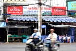 Nhà hàng Nha Trang hất thức ăn vào khách từng lên báo vì bán cua ‘gian’?