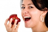 Ăn táo mỗi ngày giúp giảm nguy cơ ung thư
