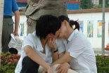 Bi hài cô gái 'cắn đứt lưỡi bạn trai' khi đang 'hôn nhau'