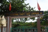 Hiệu phó bị hành hung vì xả thân ngăn côn đồ đánh hội đồng học trò 