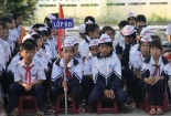 Buổi chào cờ chìm trong nước mắt nơi trường học của 9 học sinh chết đuối