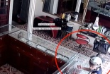 Truy nóng tên cướp tiệm vàng trắng trợn giữa ban ngày