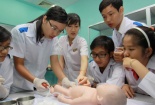 Học điều dưỡng ở Nhật miễn phí sao lại thu 7.500 USD?