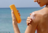 'Bóc trần' loạt kem chống nắng hot tại Mỹ không hề 'thần thánh' như quảng cáo