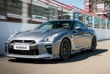 Nissan GT-R 2017 giá từ 117.000 USD