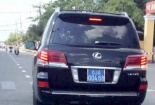 ‘Quan’ tỉnh 'ăn chơi' toàn xài Lexus 570, dân nghèo là phải!
