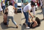 Cô gái trẻ bị dằn mặt bằng chiêu đáng xấu hổ khi 'cặp bồ' với người đã có vợ