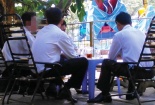 Lãnh đạo nhiều quận, huyện của Hà Nội bỏ họp ‘trốn’ đi đâu không biết?