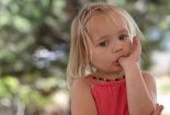 Trẻ mút tay hoặc cắn móng tay ít bị dị ứng