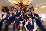 Ảnh: Ronaldo và đồng đội về nước trong vòng vây của ‘rừng’ người hâm mộ