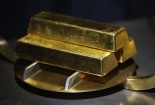 Giá vàng hôm nay 12/8/2016 quay đầu giảm, chứng khoán tăng mạnh