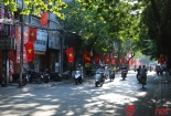 Ngày Quốc khánh 2/9: Phố phường Hà Nội đỏ rực cờ hoa