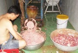Cảnh giác với ổ bệnh và nguy cơ bị thương từ máy xay thịt 
