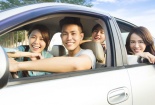 Thuê xe đi chơi lễ 2/9 cho cả nhà ở đâu giá tốt?