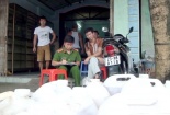 Bắt giữ gần 400 kg mỡ động vật không rõ nguồn gốc… vô chủ!
