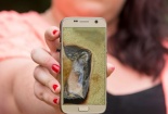 Samsung Galaxy S7 phát nổ trong quán cafe