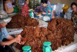 Phát hiện số lượng 'khủng' me chua bẩn chuẩn bị tung ra thị trường