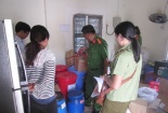 Tương ớt được sản xuất từ 'chất lạ', pha chế theo kiểu 'ước lượng'
